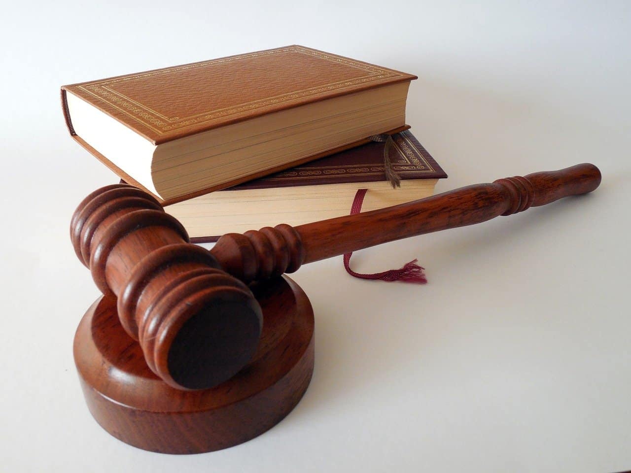Attorney_1637494402