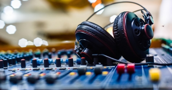 מיקסר DJ